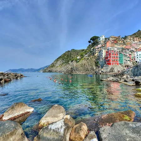 The Spot Vernazza