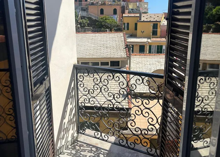 The Spot * Vernazza